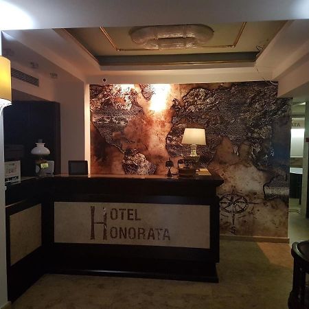 Hotel Honorata Paralía Kültér fotó