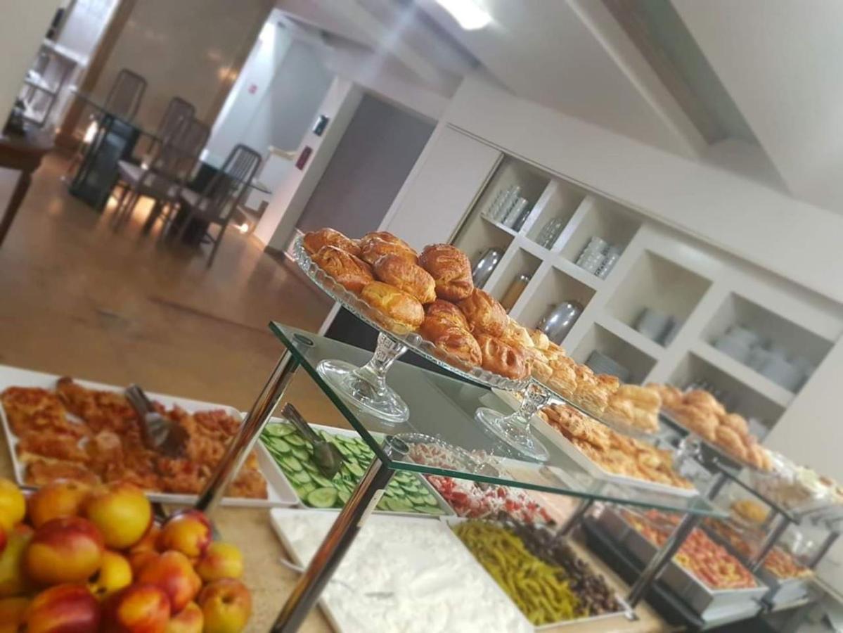 Hotel Honorata Paralía Kültér fotó